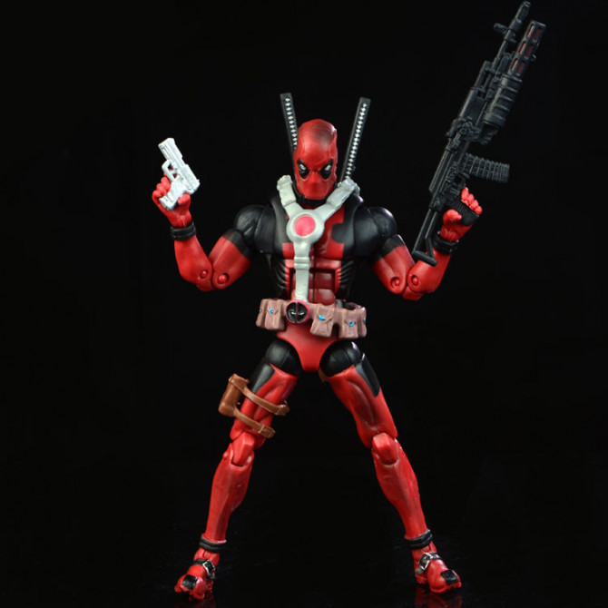 Реалістична фігурка Дедпула з набором аксесуарів - Deadpool, Marvel, 15СМ
