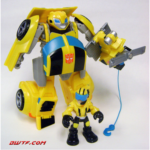 Аксель Фрейзер із мікрокоптером 'Боти рятувальники' - AxelMicrocopter, Rescue Bots, Hasbro