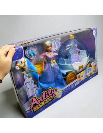 Лялька з каретою в коробці