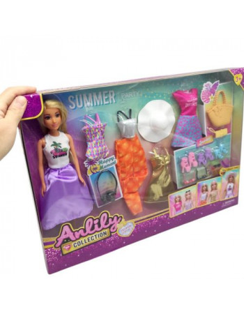 Лялька з гардеробом, в коробці