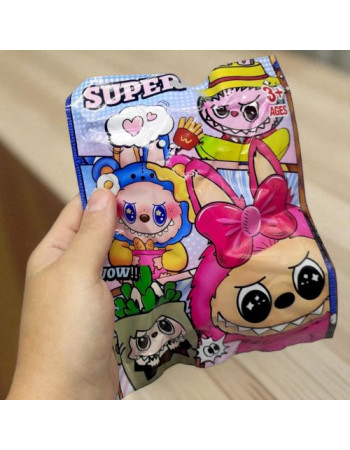 Іграшка-сюрприз (Лабубу 10 см брелок+ 3 картки), мікс видів