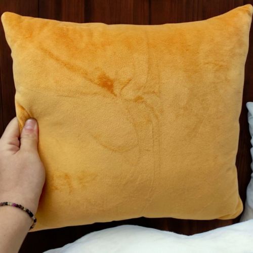 Мʼяка подушка 