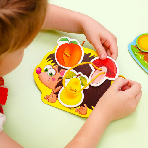 Игра-шнуровка с липучками 'Ежик в лесу' Vladi Toys VT1804-45 (укр)