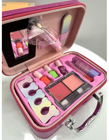 Набір дитячої косметики у валізі арт. B 150/4